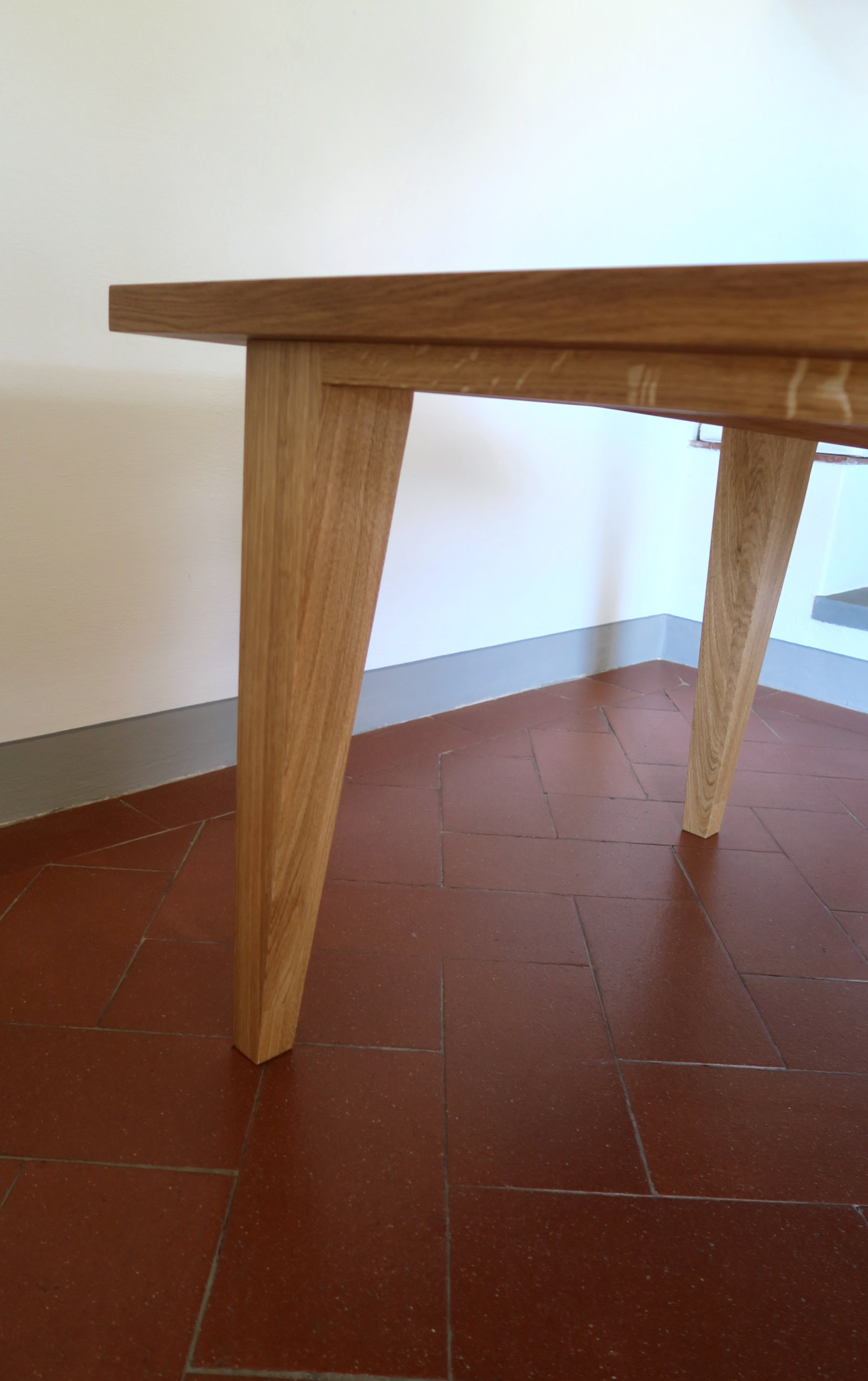 Florence_Kitchen_Table_2